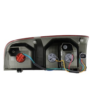 Toyota Hilux tail lamp L:81561-OK150 ,81560-OK150   R:81551-OK140 ,81551-OK180  tail lamp